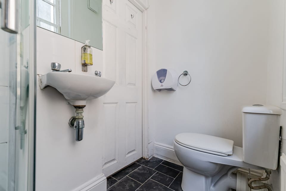 Arlington Bathroom