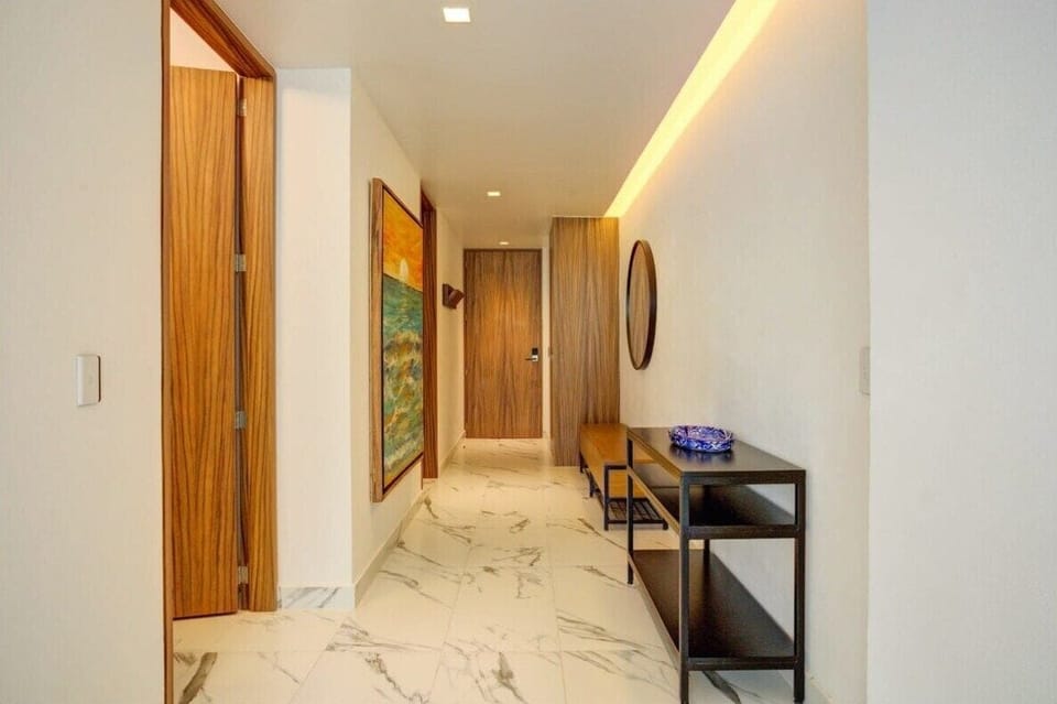 Main room door and guest bathroom door