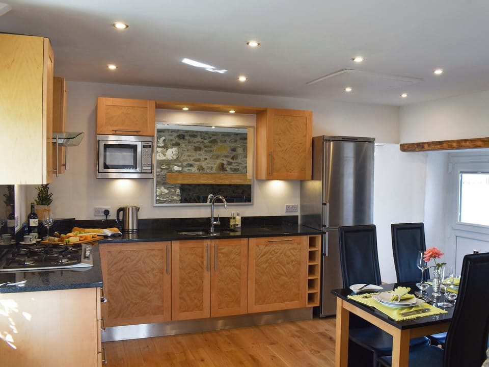 Kitchen/diner | Y Bwthyn at Tyddyn Obry, Ty Croes