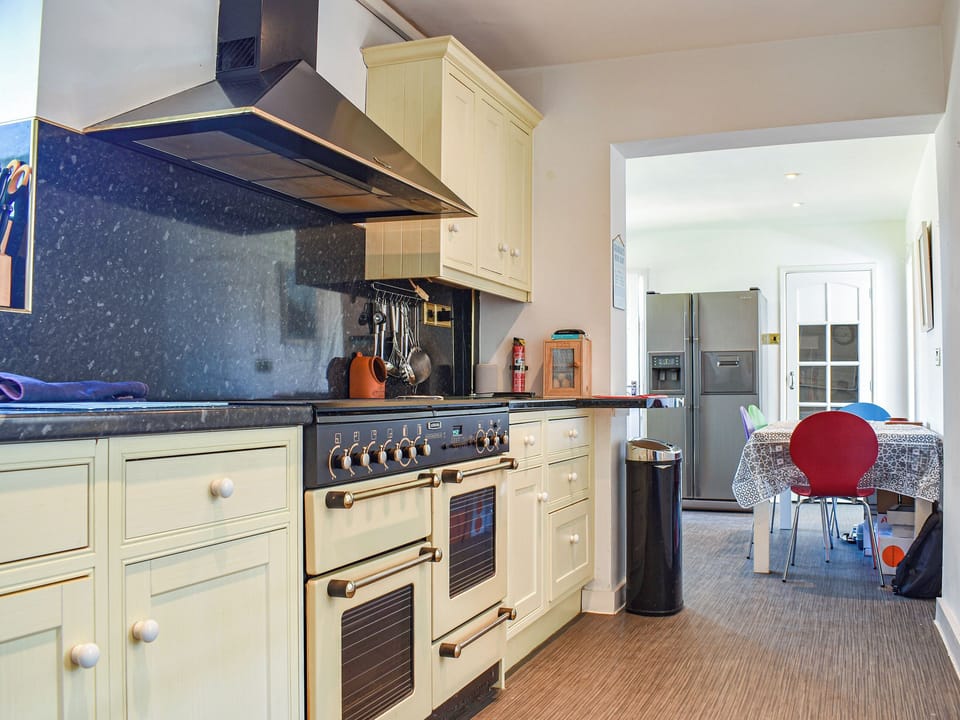 Kitchen | Jarvea, Evesham