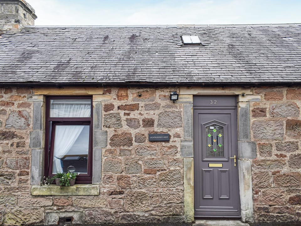 Exterior | Lightkeeper&rsquo;s Rest, Anstruther