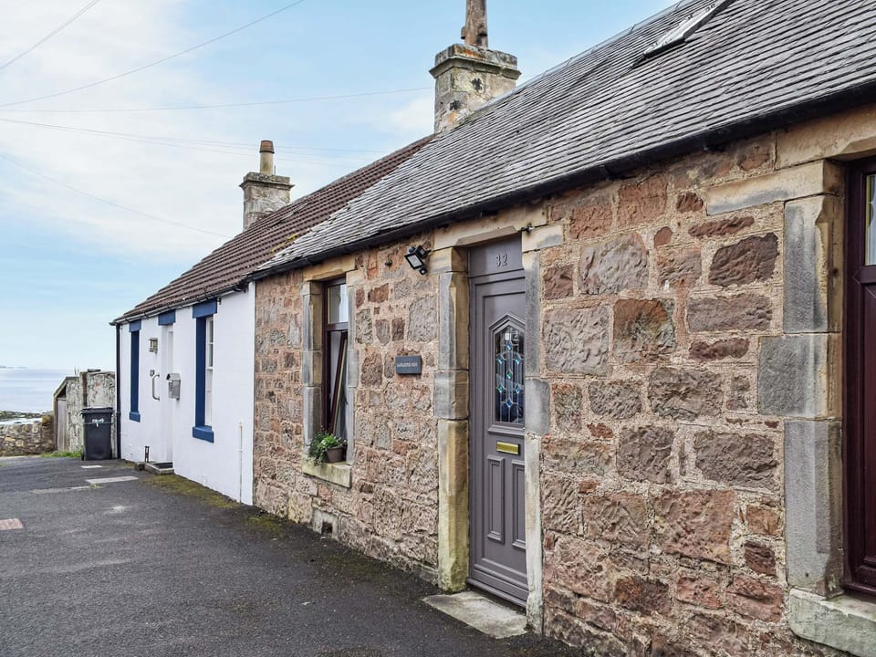 Exterior | Lightkeeper&rsquo;s Rest, Anstruther