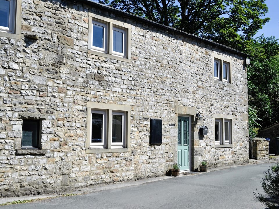 Lovely detached barn conversion | Kings Court, Kettlewell near Buckden