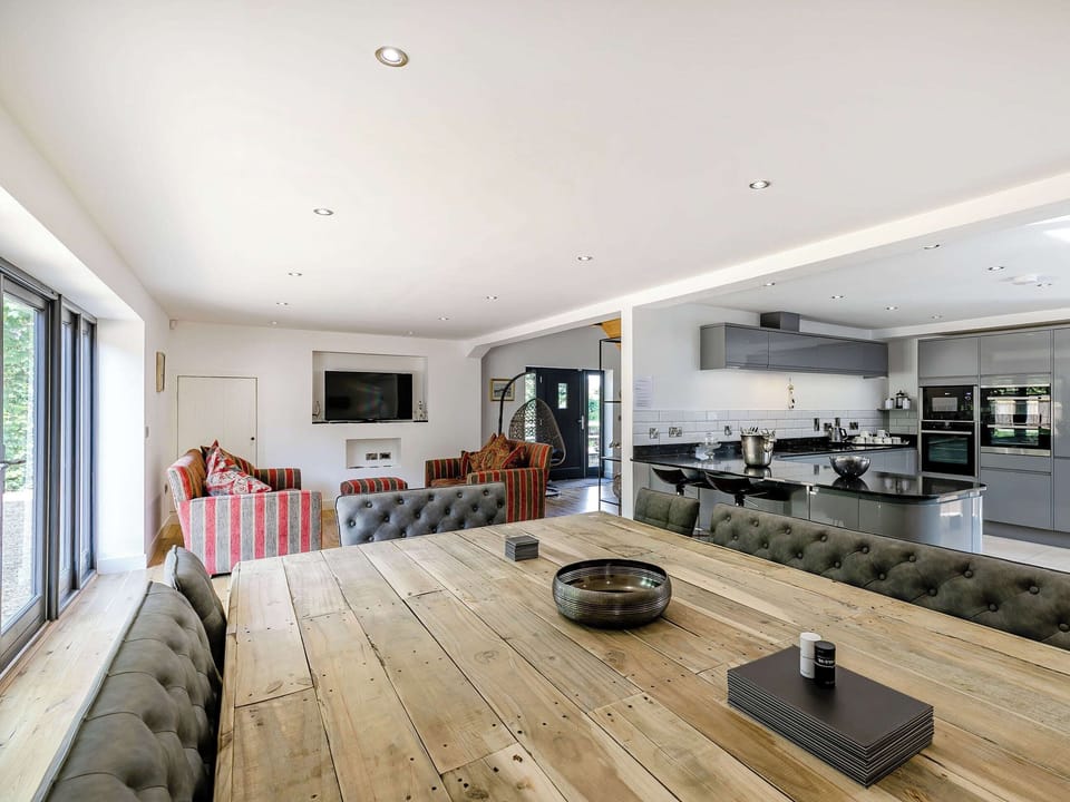 Open plan living space | Howell Hall Barn, Howell