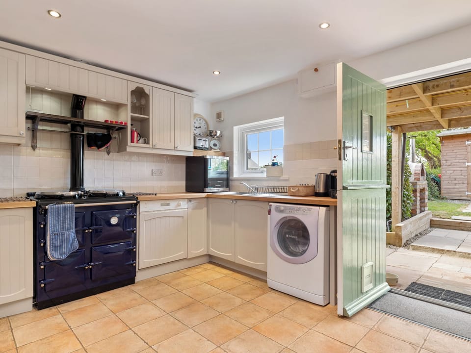 Kitchen area | Summerhill Cottage, Mathry, near St Davids