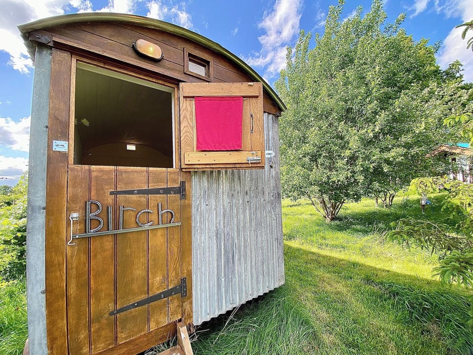 Exterior | Chelworth Shepherds Huts - Birch Shepherds Hut - Chelworth Shepherds Huts , Cricklade