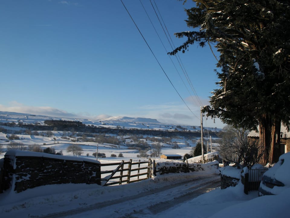 Bloomers Bothy, Woodhall near Askrigg