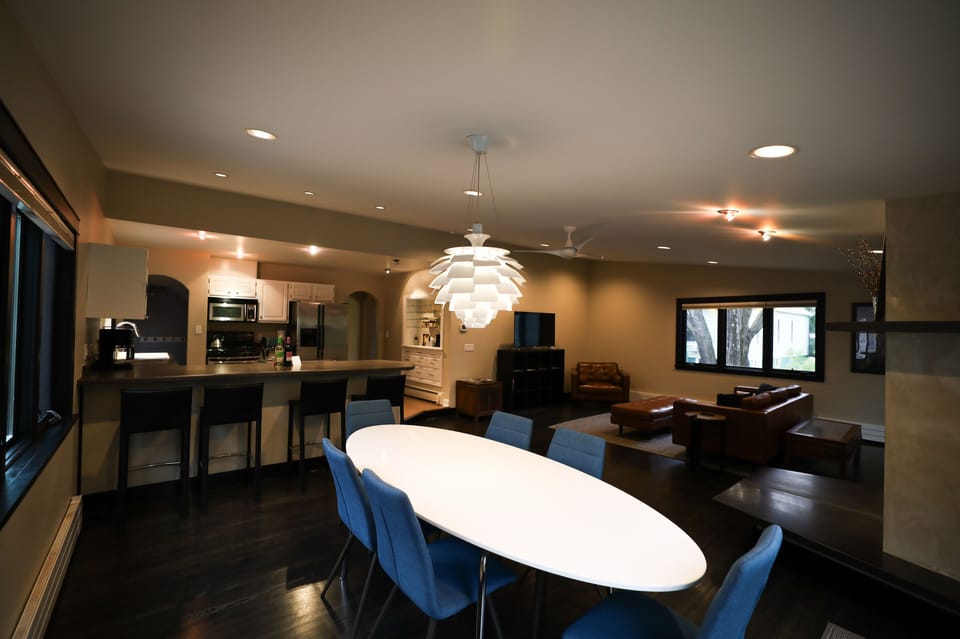 Dining room table