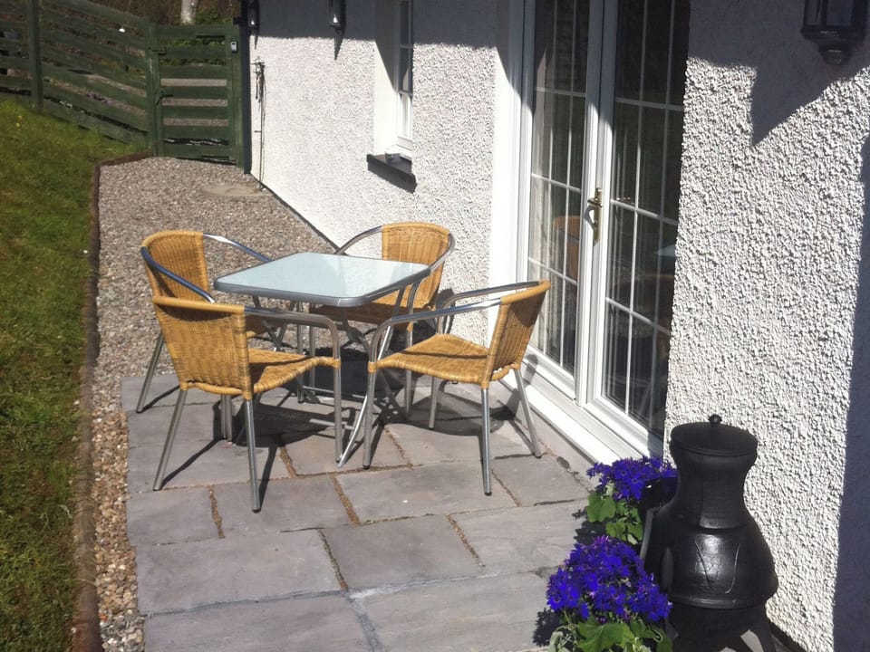 Glenfruin Lodge, Glen Fruin by Helensburgh