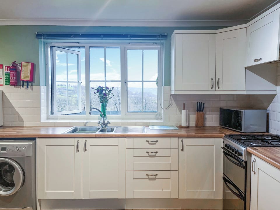 Kitchen/diner | Heron&rsquo;s Lodge, Llanarthney
