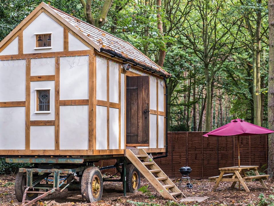 Outdoor area | Jacob&rsquo;s Folly - Rosslyn Glamping, Melton Constable