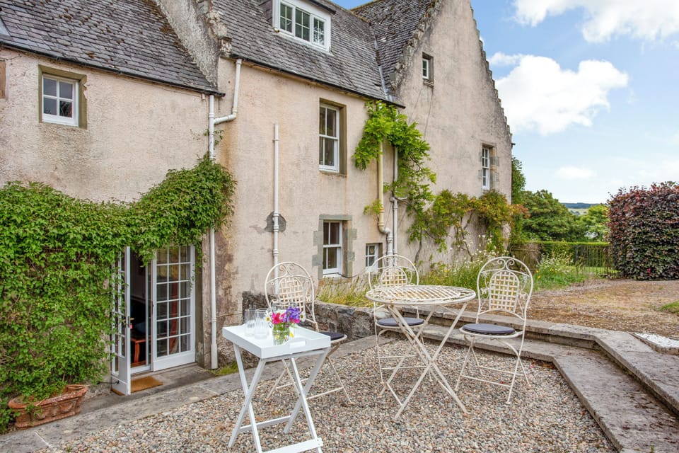 Exterior | The Garden Flat Ardullie - Ardullie Holidays, Dingwall