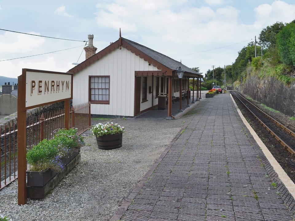 Penrhyn station | Snowdonia Mountains and Coast, Wales