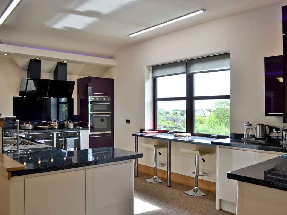 Modern wekll equipped kitchen | Strawberry Hill View, Newton-by-the-Sea near Alnwick