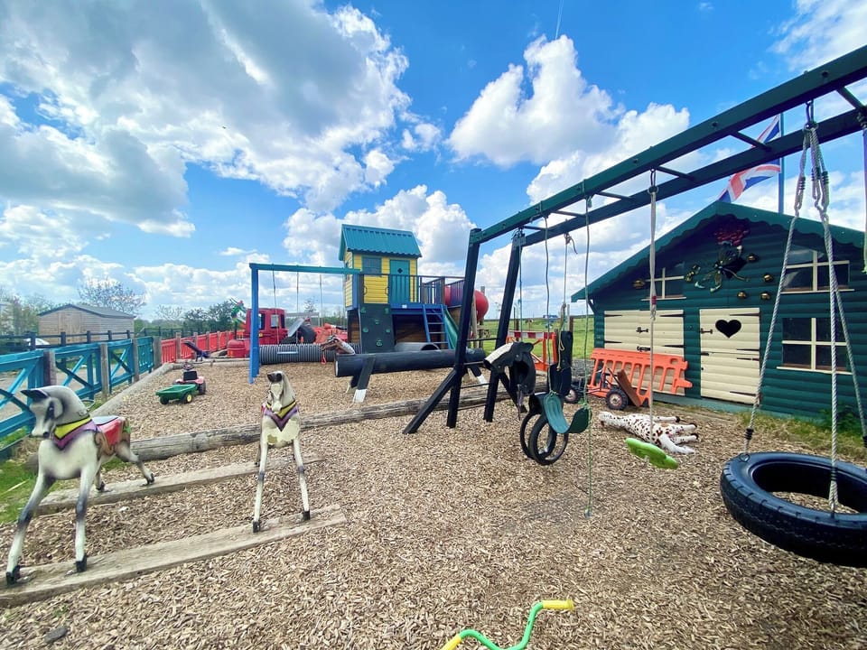 Surrounding area | Chelworth Shepherds Huts , Cricklade
