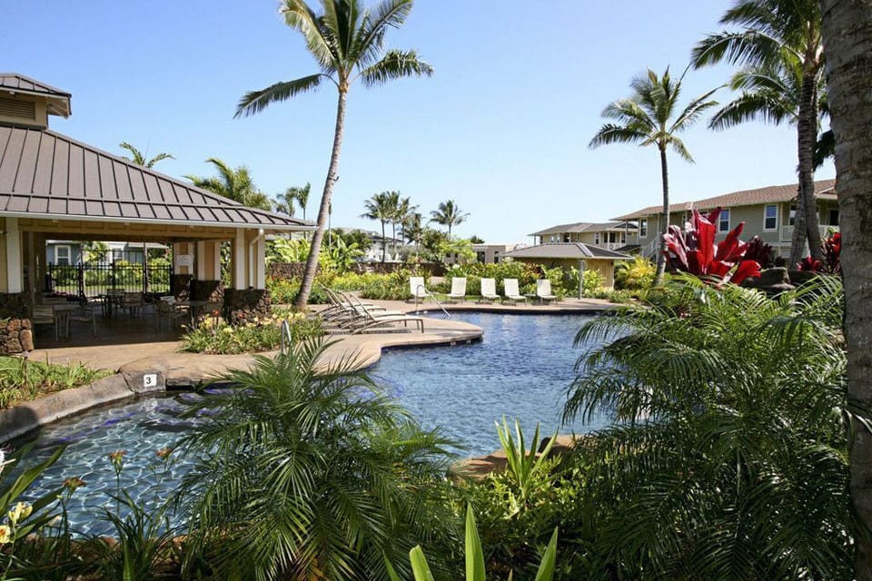 Nihilani Pool Area