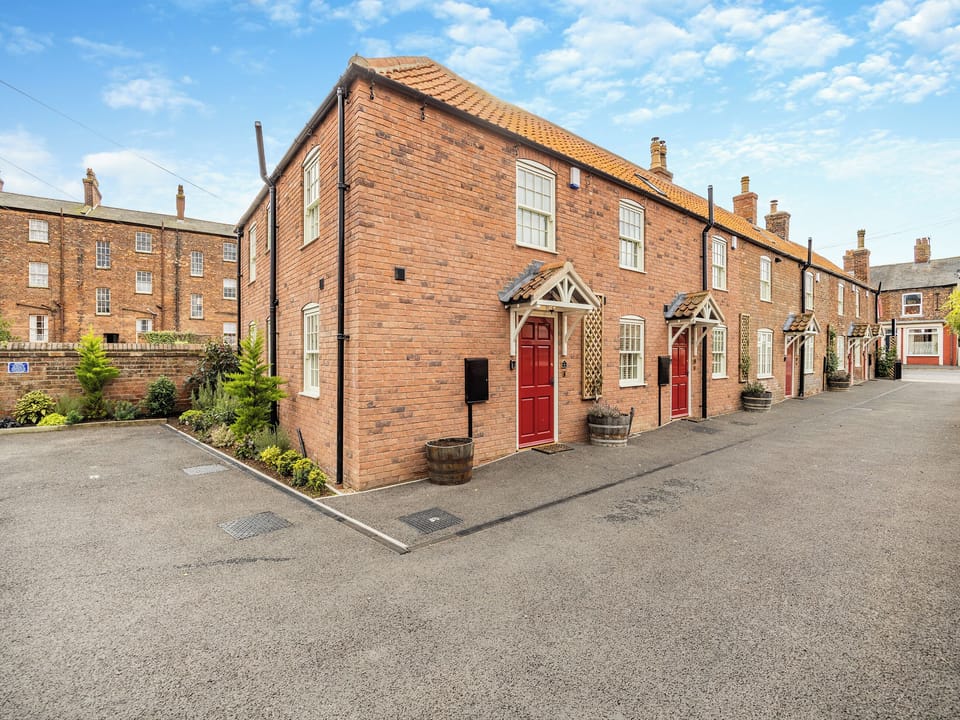Exterior | Royal Oak Cottages- The Cooperage - Royal Oak Cottages, Wainfleet, near Skegness