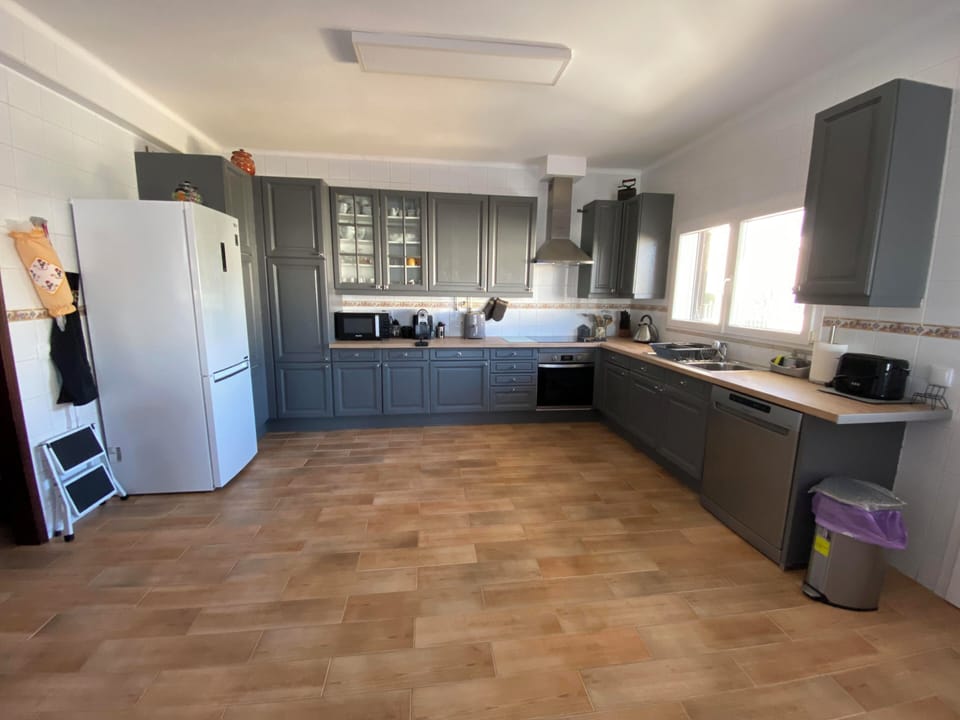 Main Kitchen