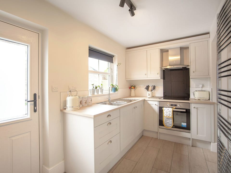 Kitchen | Flossy&rsquo;s House - Wandon Farm Cottages, Chatton, near Wooler