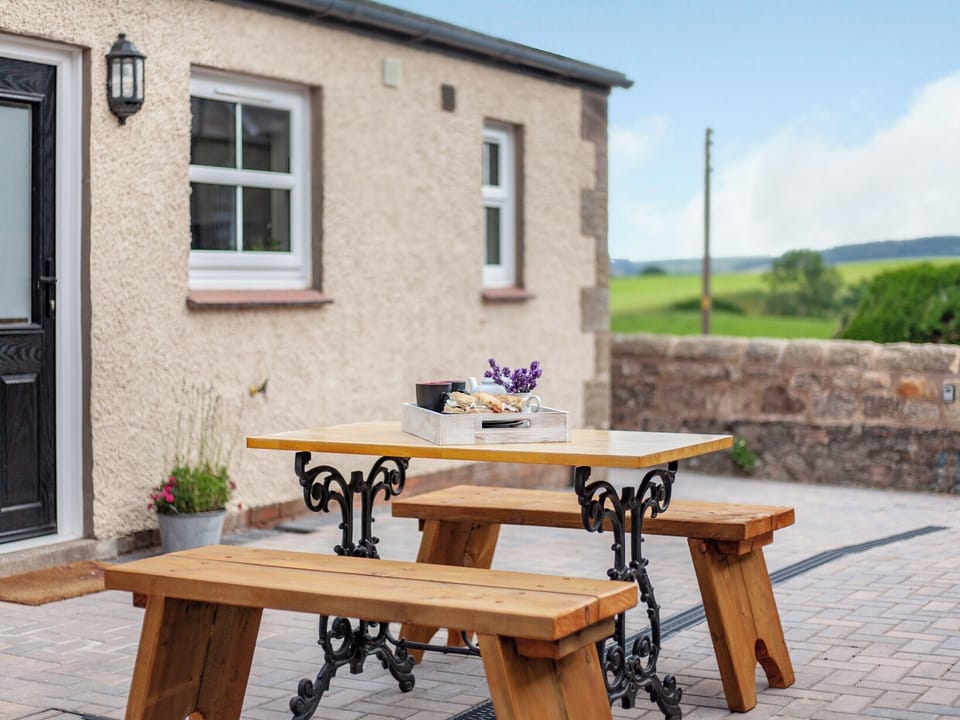 Sitting-out-area | Flossy&rsquo;s House - Wandon Farm Cottages, Chatton, near Wooler