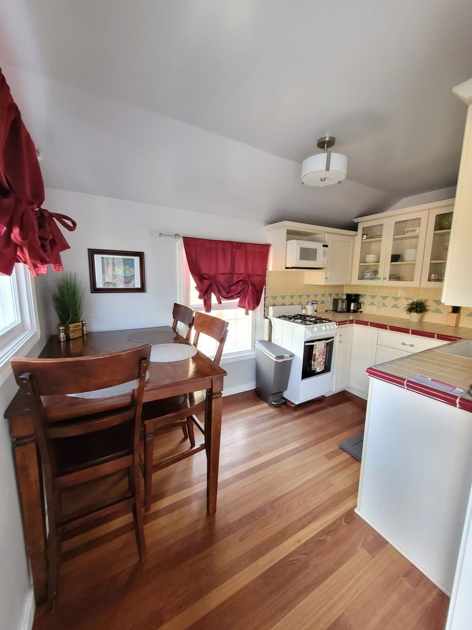 Kitchen/dining area