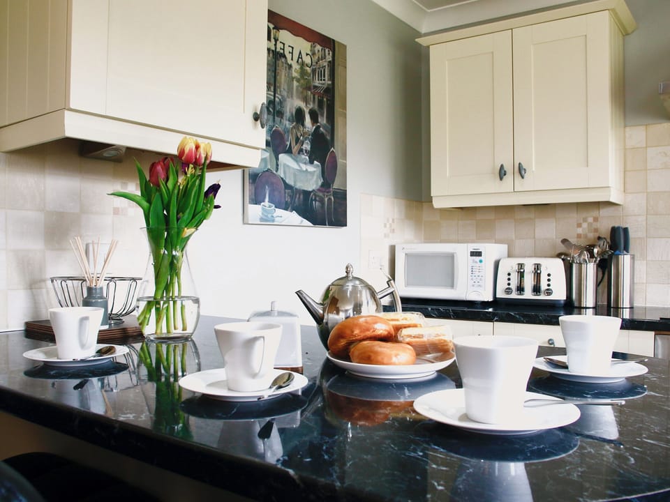 Kitchen | Willow Cottage - Broad View Farm, Blacknest, near Alton