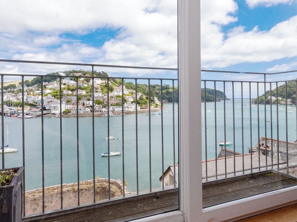 Wonderful far reaching sea views | Nelson Steps 3, Dartmouth