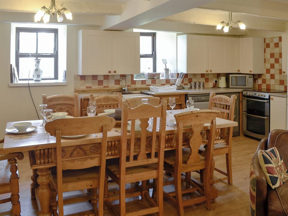 Charming kitchen/ dining area | Kingfisher Cottage - Lambley Farm, Lambley near Haltwhistle