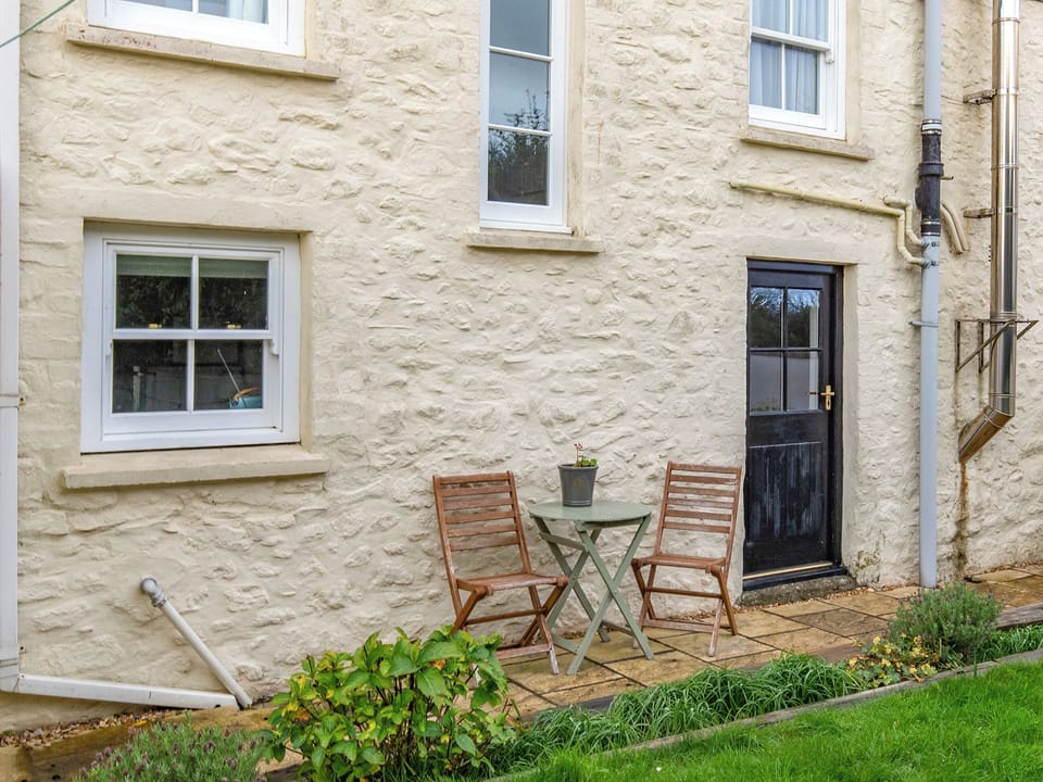 Decking | Caswell Cottage, Solva, Haverfordwest