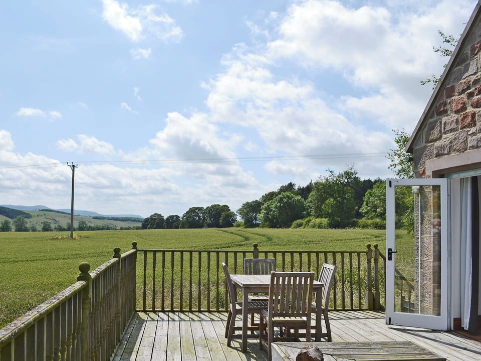 Sitting-out-area | Aidan Cottage, near Chatton, Wooler and Alnwick