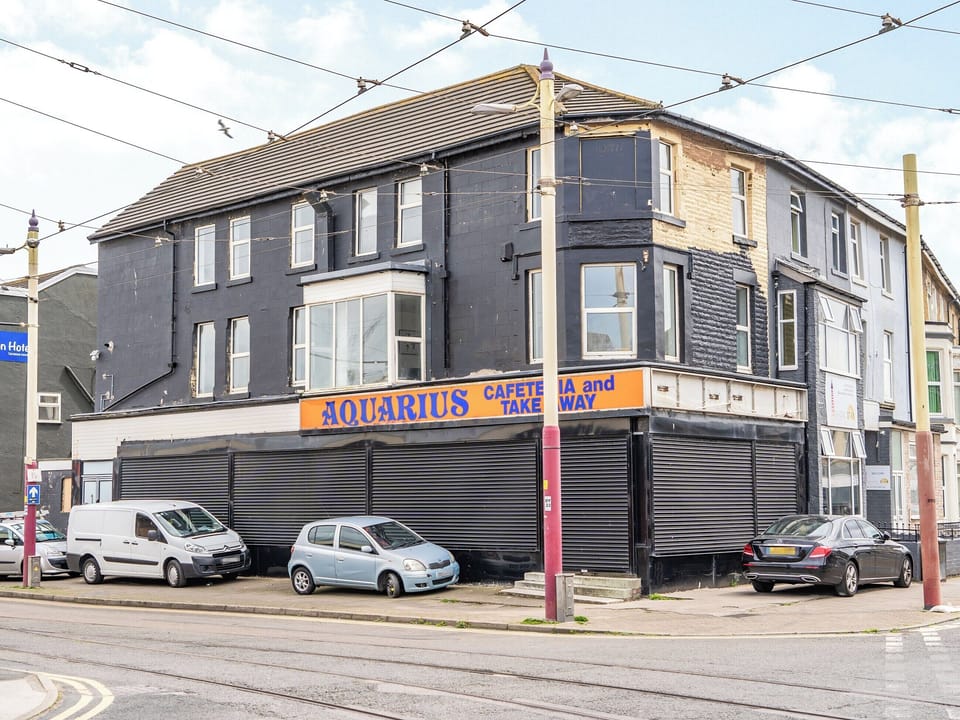 Exterior | Sea View Apartment One - Fylde Coast, Blackpool