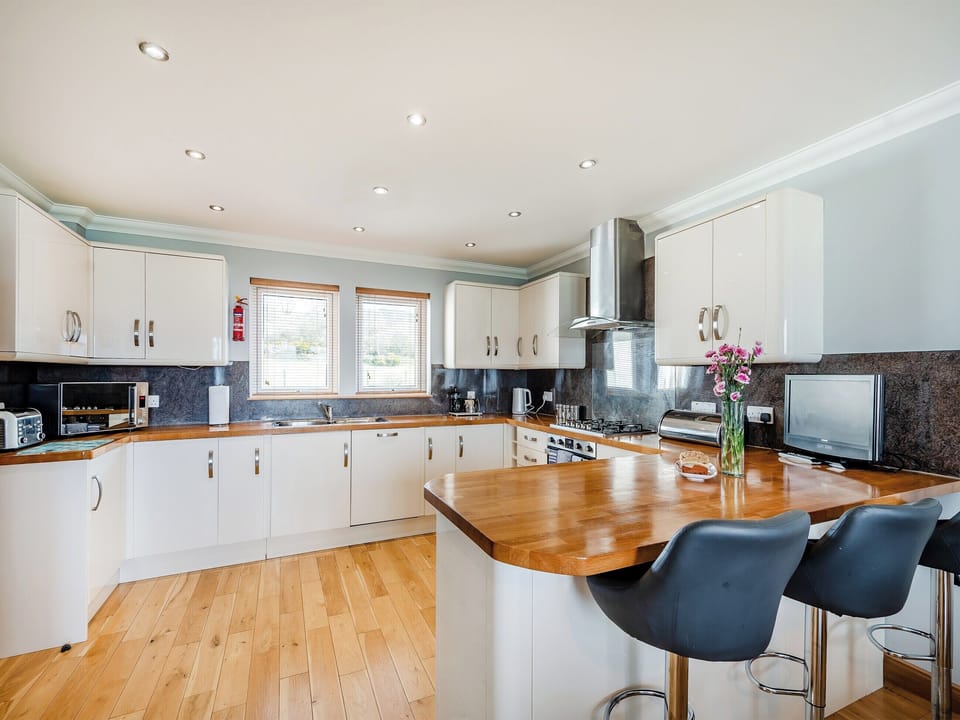 Kitchen area | Sky View, Port Lamont near Dunoon