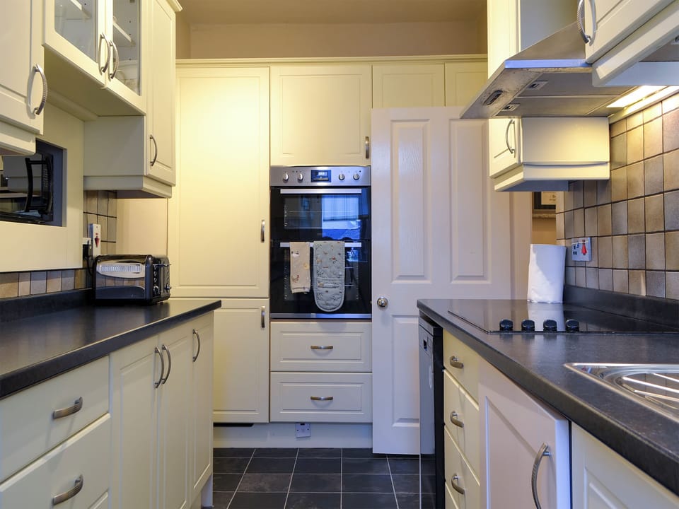 Kitchen | Mountain Escape, Coniston