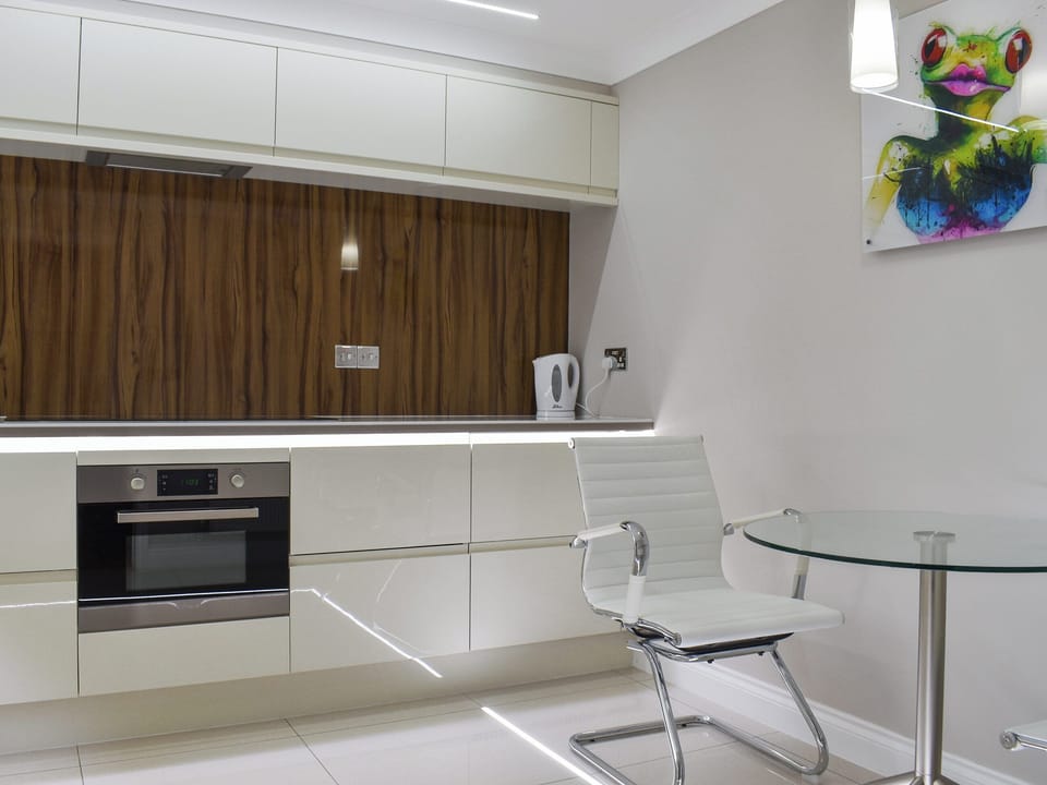 Kitchen/diner (Typical) | Hollies Cottage 18, Hollies Cottage 11, Hollies Cottage 9 - Hollies Cottages, Bower Hinton, near Martock