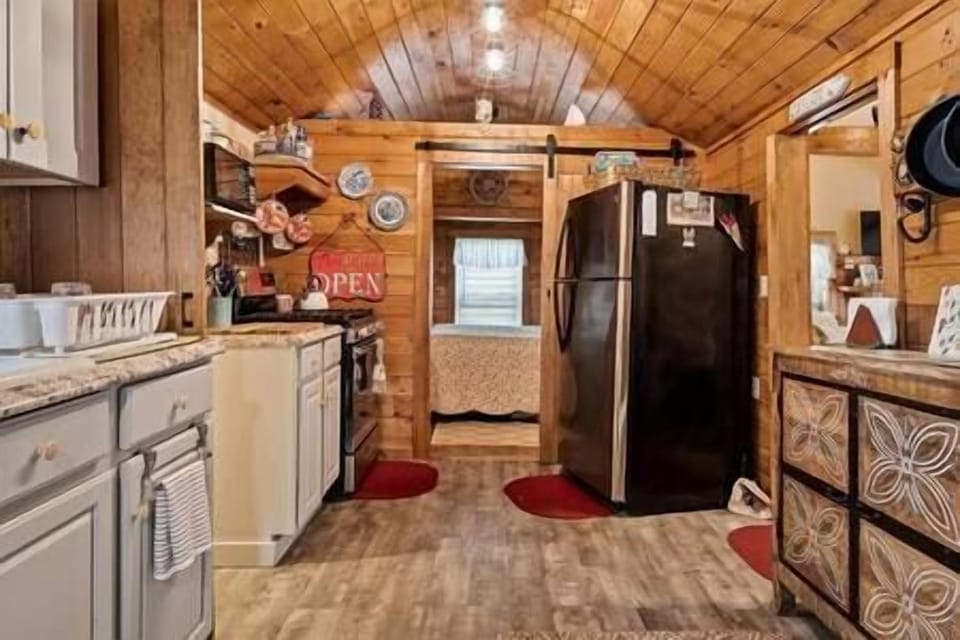Fully stocked kitchen
