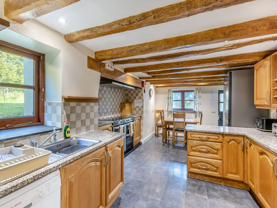 Kitchen/diner | Sherrill Farmhouse - Sherrill Farm Holiday Cottages, Dunterton, near Tavistock
