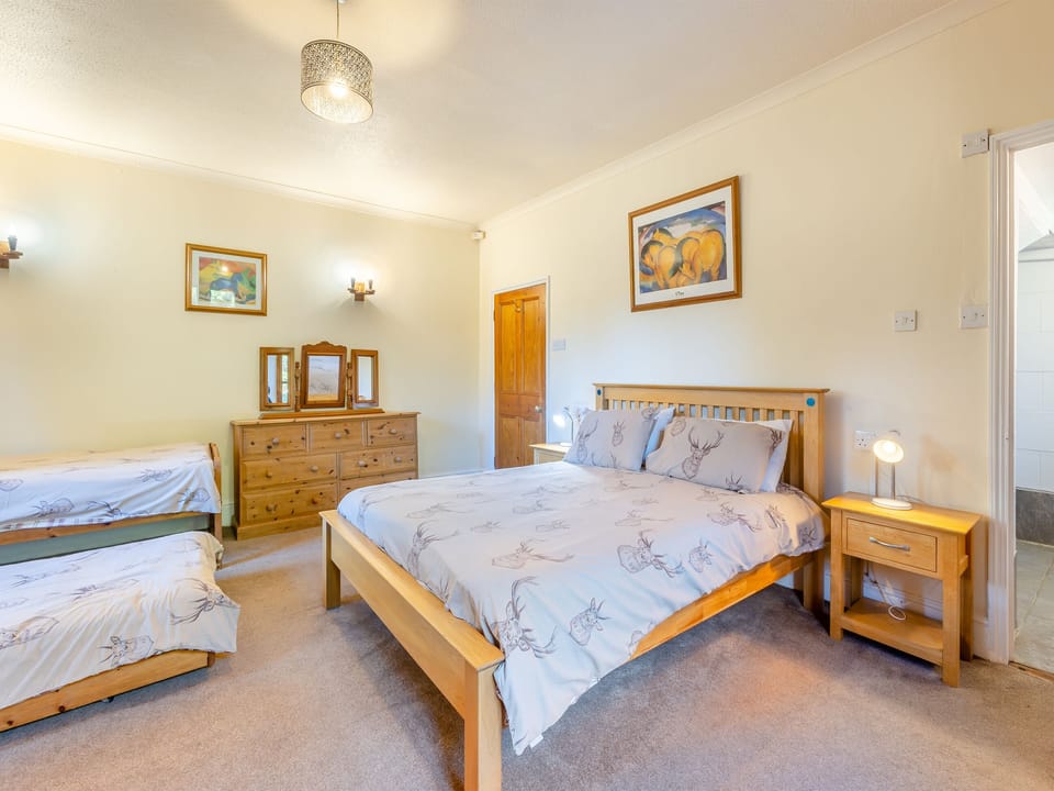 Bedroom | Sherrill Farmhouse - Sherrill Farm Holiday Cottages, Dunterton, near Tavistock