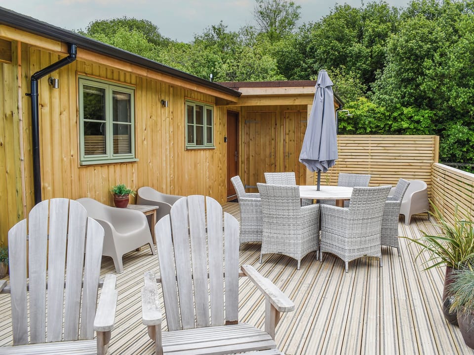 Decking | Meadowside Lodges- Hobby Lodge - Meadowside Lodges, St Columb, near Padstow