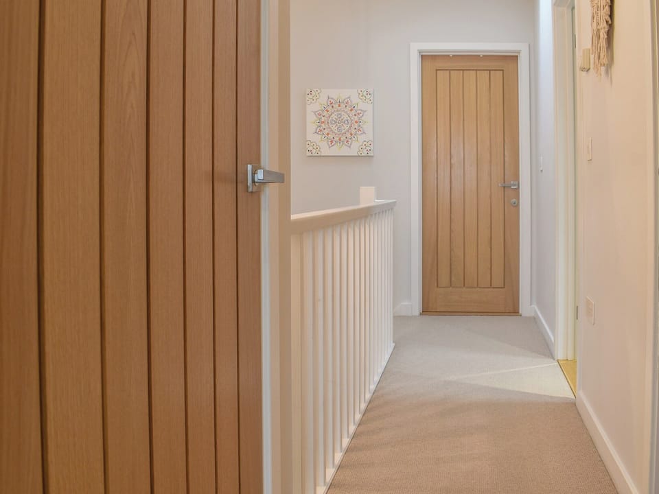 Landing | Whiskey Mac Cottage, Cowes