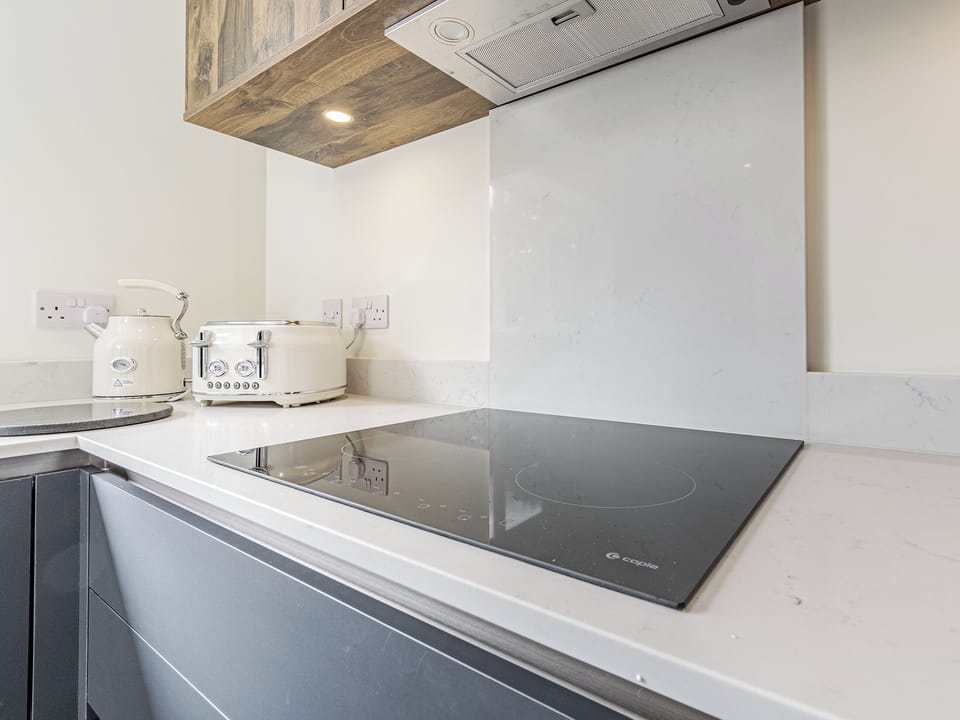 Kitchen | Kings Lodge - Beech Farm Barns, Neatishead