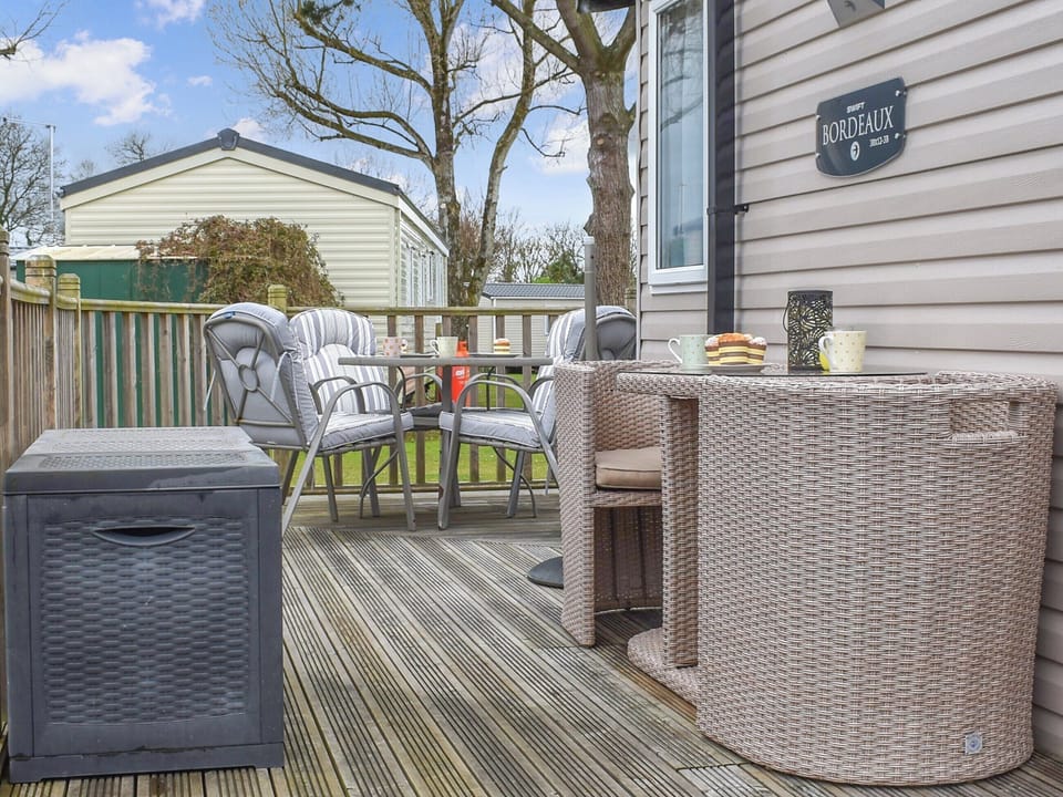 Decking | Little Bodieve, Wadebridge