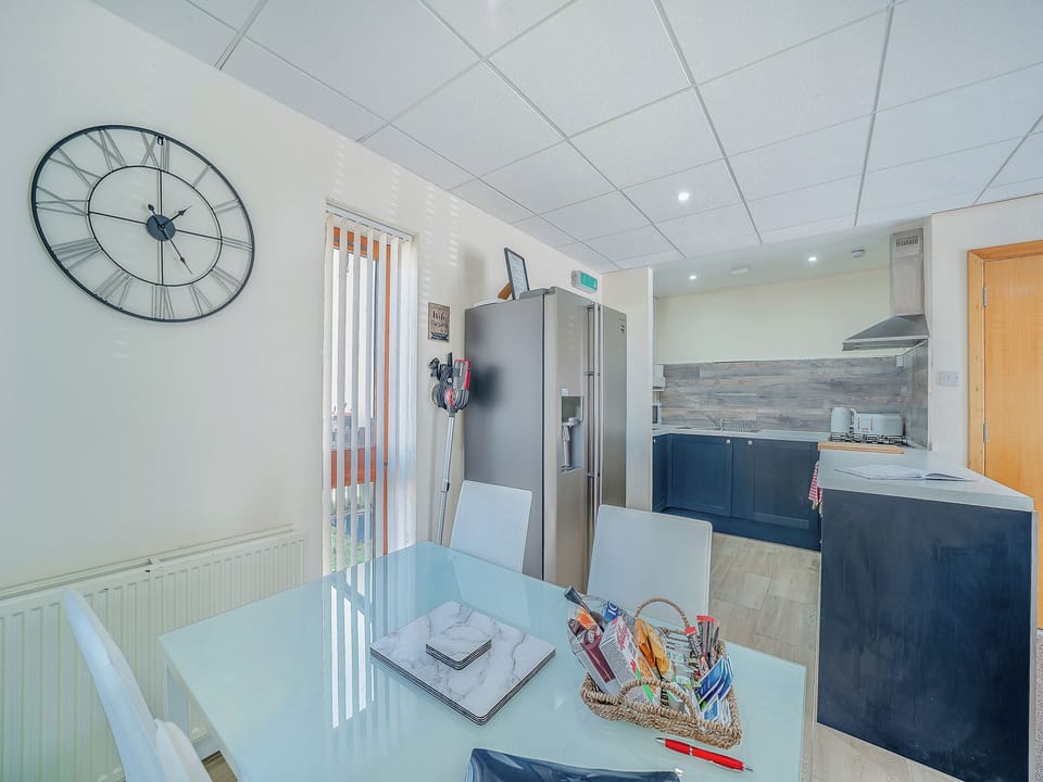 Kitchen/diner | 1 Ladyknowe - Ladyknowe, Moffat