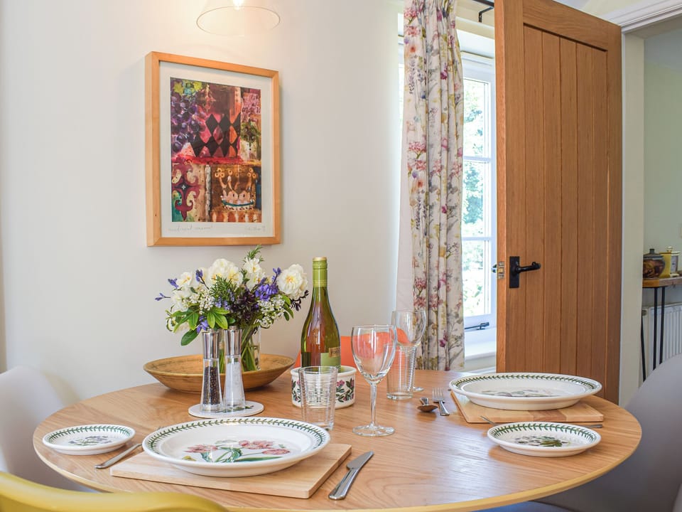 Dining Area | The Bothy - Cottage Escapes, Shrewsbury