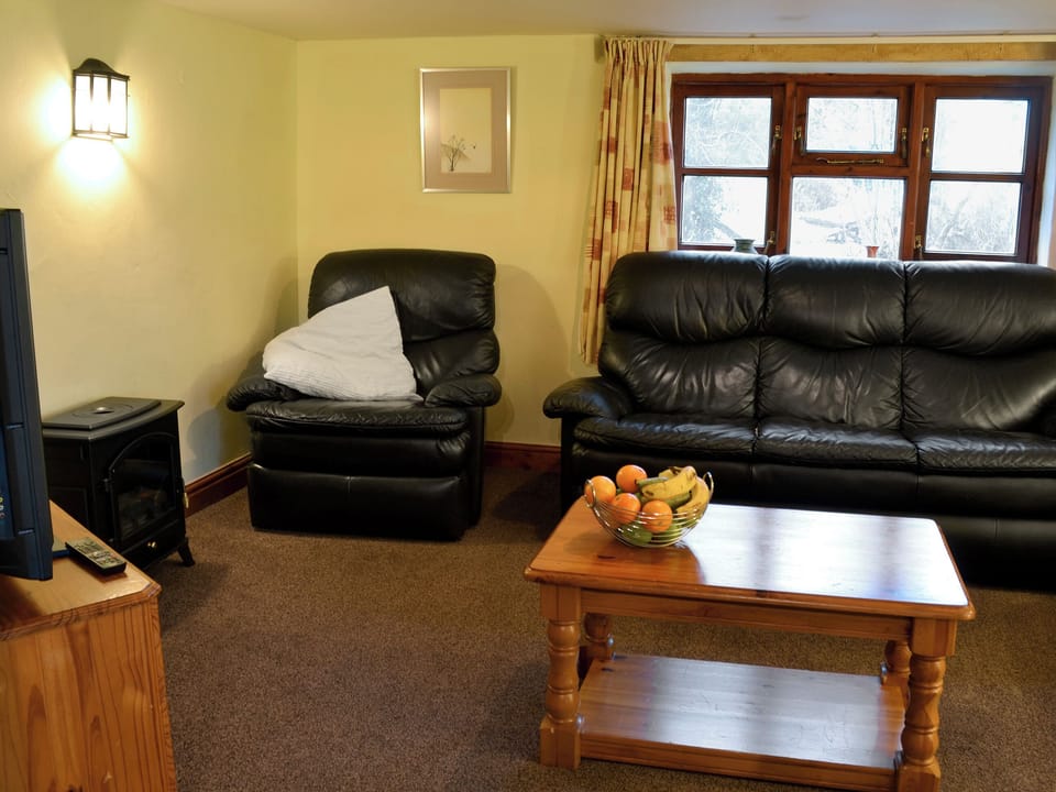Beautifully presented open plan living space | Fennel - Sherrill Farm Holiday Cottages, Dunterton, near Tavistock