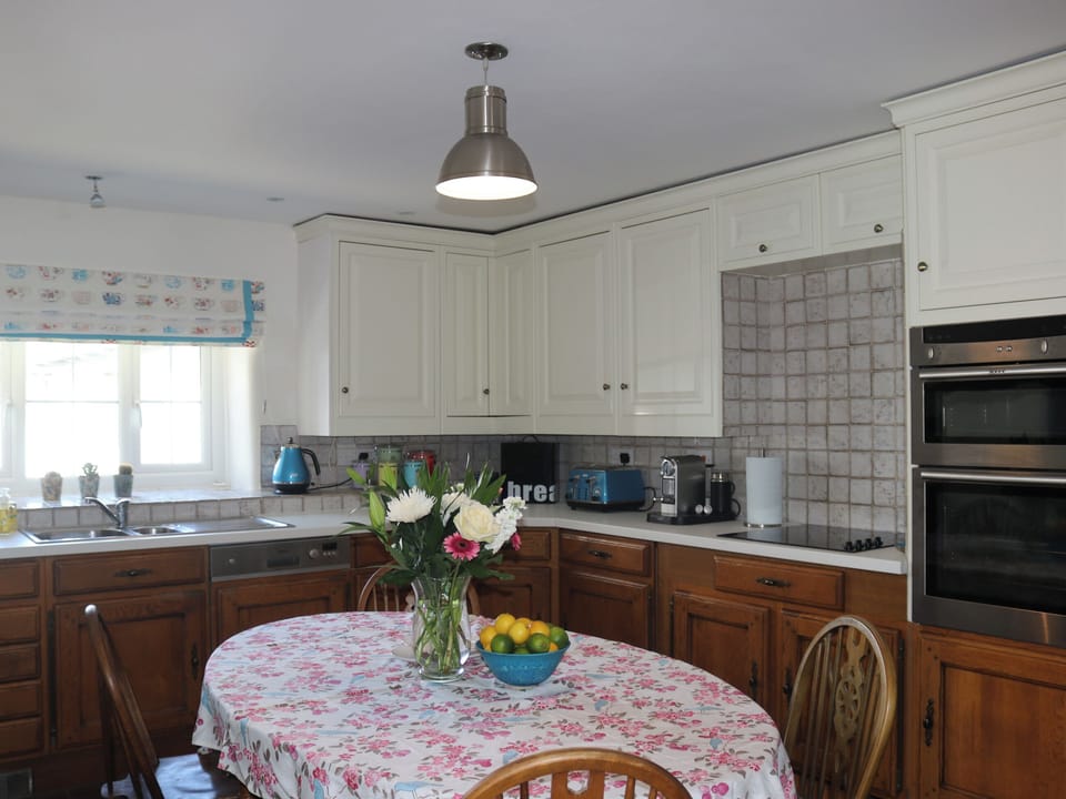 Kitchen/diner | Tyn Y Coed Farm House, Colwyn Bay