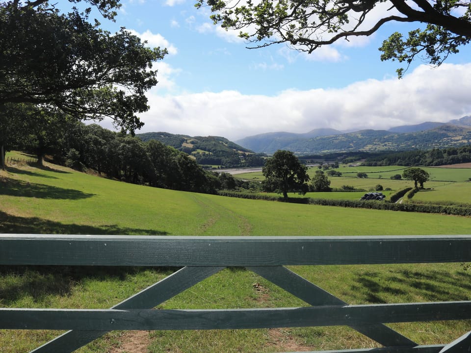 Surrounding area | Tyn Y Coed Farm House, Colwyn Bay