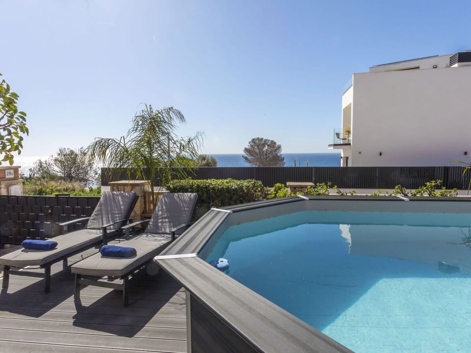Swimming Pool, Resort, Eco Hotel, Outdoor Furniture, Balcony, Apartment, Shade, Estate, Chair, Villa