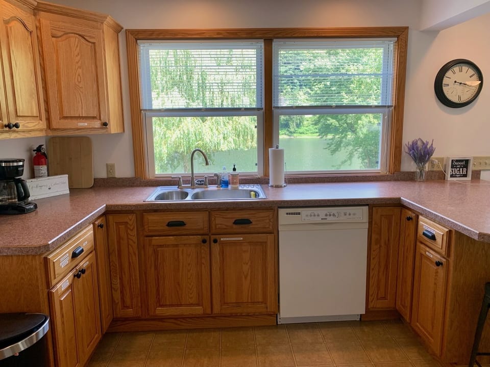 This gorgeous river view makes doing dishes not so bad!