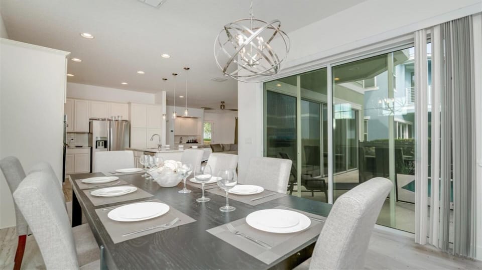 Sweet Home Vacation Home Rentals, Top Resorts Florida Reunion Resort