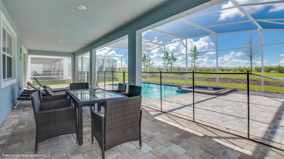 Sweet Home Vacation Home Rentals, Top Resorts Florida Champions Gate Resort 